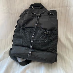 Dagne Dover Nova Sling